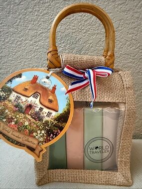 NWT Made in France Jute Bag w/4-100g Scented Individually Wrapped Soaps